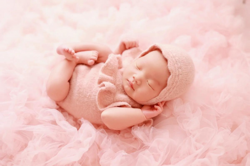 浚县宝宝几个月开始喝水